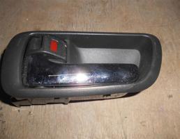 Ручка двери внутренняя левая для Toyota Corolla Verso 2004-  запчасти бу