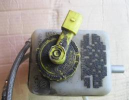 Бачок главного тормозного цилиндра для Skoda Octavia (A4 1U-) 2000-2011  запчасти бу