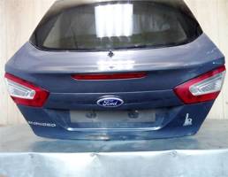 Фонарь задний внутренний правый для Ford Mondeo IV 2007-2015  запчасти бу