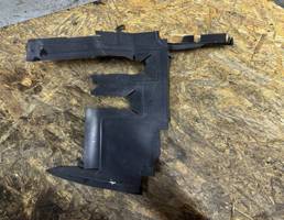 Воздуховод радиатора правый для Skoda Octavia (A5 1Z-) 2004-2013  запчасти бу