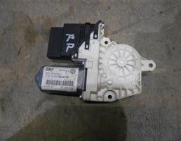 Мотор стеклоподъемника задний правый для Skoda Octavia (A5 1Z-) 2004-2013  запчасти бу
