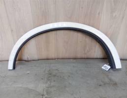 Накладка переднего крыла левого для Volvo XC90 2002-2014  запчасти бу