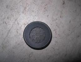 Сетка динамика задней левой двери для Toyota Avensis III 2009-2011  запчасти бу