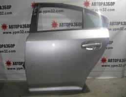 Стекло двери задней левой для Toyota Avensis III 2009-2011  запчасти бу