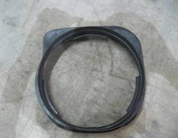 Кронштейн для VW Touareg 2002-2010  запчасти бу