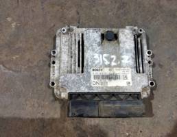 Блок управления двигателем для Opel Astra H / Family 2004-2015  запчасти бу