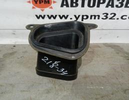Патрубок воздушный для Opel Astra J 2010 -  запчасти бу