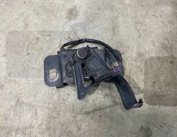 Замок капота для Opel Astra J 2010 -  запчасти бу