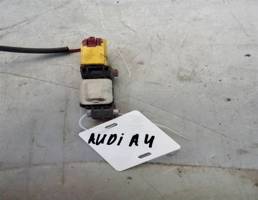 Датчик AIR BAG для Audi A4 (B7) 2005-2008  запчасти бу
