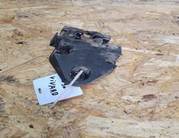 Замок двери задней правой для Opel Vivaro  с 2006-2014  запчасти бу