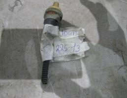 Датчик температуры охлаждающей жидкости для VW Touran 2003-2010  запчасти бу