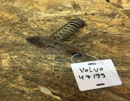 Отбойник капота для Volvo XC90 2002-2014  запчасти бу