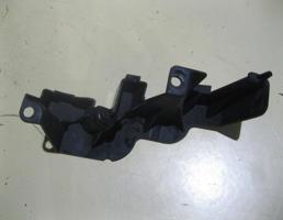 Кронштейн переднего бампера правый для Land Rover Freelander 1998-2006  запчасти бу