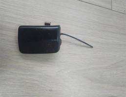 Заглушка буксировочного крюка для VW Touran 2003-2010  запчасти бу