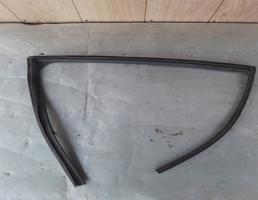 Уплотнитель стекла задней левой двери для Mazda Mazda 6 (GJ) 2012-2015  запчасти бу