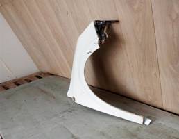 Кронштейн переднего бампера правый для Opel Astra H / Family 2004-2015  запчасти бу