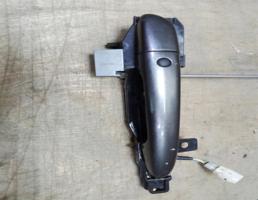 Ручка двери передней наружная левая для Mazda Mazda 3 (BL) 2009-2013  запчасти бу