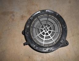 Динамик двери передней   для Peugeot 3008 2010-2016  запчасти бу