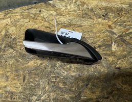 Ручка двери внутренняя правая для Opel Astra J 2010 -  запчасти бу