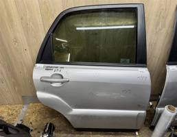 Стекло двери задней правой для Kia Sportage 2004-2010  запчасти бу