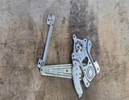 Стеклоподъемник электр. задний левый для Mitsubishi Outlander XL (CW) 2006-2012  запчасти бу