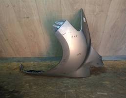 Крыло переднее левое для Mazda CX 7 2007-2012  запчасти бу