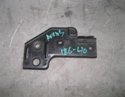 Кронштейн для Toyota Avensis III 2009-2011  запчасти бу