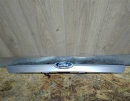 Накладка двери багажника для Ford Focus II 2008-2011  запчасти бу