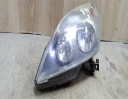 Фара левая для Opel Zafira B 2005-2012  запчасти бу