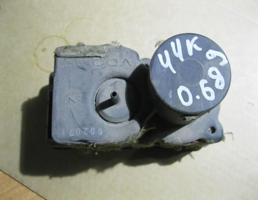 Вакуумное устройство системы центрального замка для Audi 100 /200 (44) 1983-1991  запчасти бу