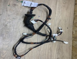 Проводка двери передней правой для Toyota RAV 4 2006-2013  запчасти бу