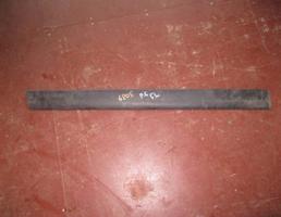 Молдинг передней левой двери для VW Passat (B5) 1996-2000  запчасти бу