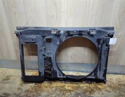 Диффузор вентилятора для Peugeot 308 2007-2011  запчасти бу