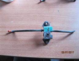Крючок капота для Skoda Octavia (A4 1U-) 2000-2011  запчасти бу