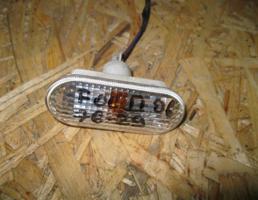 Повторитель на крыло белый для Ford Focus II 2005-2008  запчасти бу