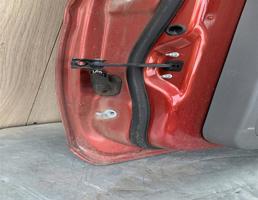 Ограничитель двери для Ford Focus II 2008-2011  запчасти бу