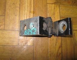 Петля двери передней левой верхняя для Skoda Fabia 1999-2006  запчасти бу