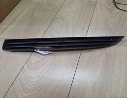Решетка переднего бампера левая для VW Passat (B6) 2005-2010  запчасти бу