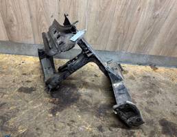 Лонжерон передний левый для VW Touareg 2002-2010  запчасти бу