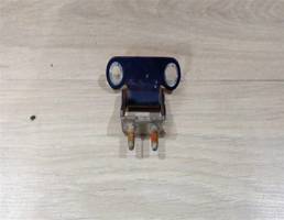 Петля двери багажника для Toyota Corolla Verso 2004-  запчасти бу