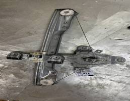 Стеклоподъемник механ. задний левый для Opel Meriva B 2010-  запчасти бу