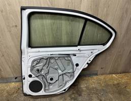 Уплотнитель стекла задней правой двери для Skoda Octavia (A5 1Z-) 2004-2013  запчасти бу