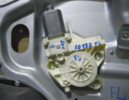 Мотор стеклоподъемника передний правый для Ford Focus II 2008-2011  запчасти бу