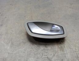 Ручка двери внутренняя правая для Renault Megane III 2009-2016  запчасти бу