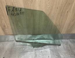 Стекло двери передней правой для Skoda Fabia 2007-2015  запчасти бу