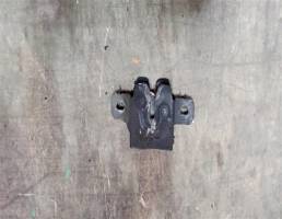 Замок капота левый для Volvo V70 2007-2013  запчасти бу