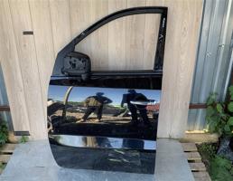 Дверь передняя левая для Renault Scenic III 2009-2016  запчасти бу