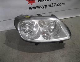 Фара правая для VW Touran 2003-2010  запчасти бу