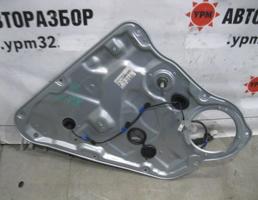 Стеклоподъемник механ. задний левый для Kia Ceed 2007- 2012  запчасти бу