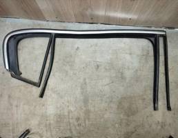 Направляющая стекла задней двери для VW Passat (B6) 2005-2010  запчасти бу